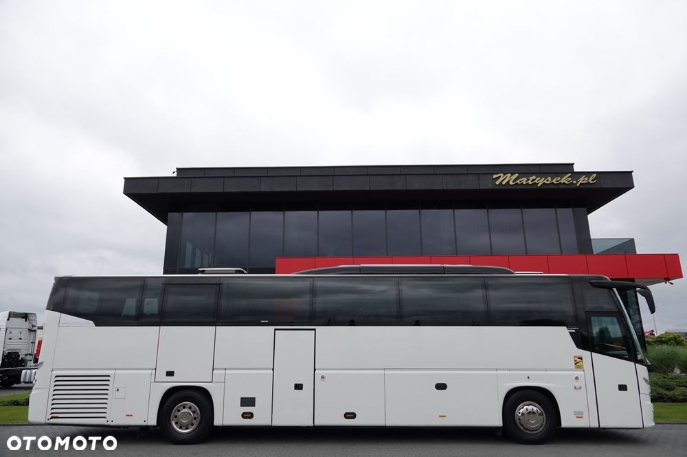 VDL FHD2 / EURO 6 / SPROWADZONY / 12. 2015 ROK / TURYSTYCZNY / WC / Gniazdka USB / AUTOMAT / BOGATE WYPOSAŻENIE / - 5