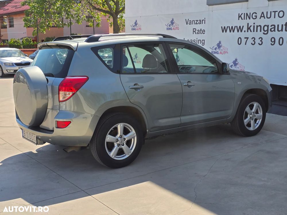 Toyota RAV4 - 17