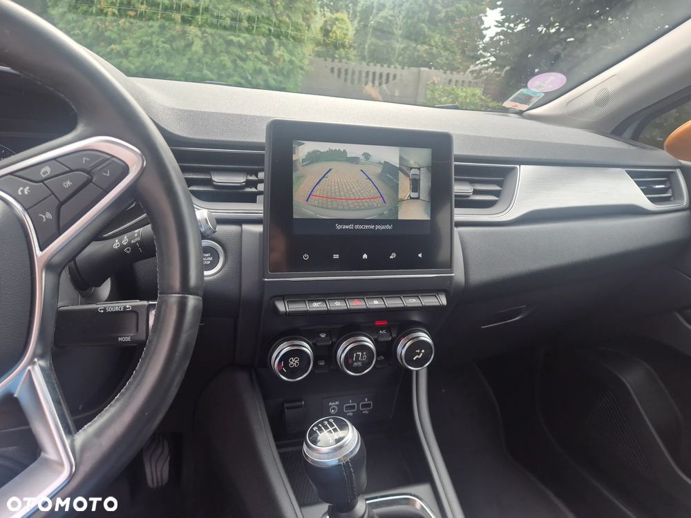 Renault Captur TCe Mild Hybrid 140 GPF TECHNO - 9