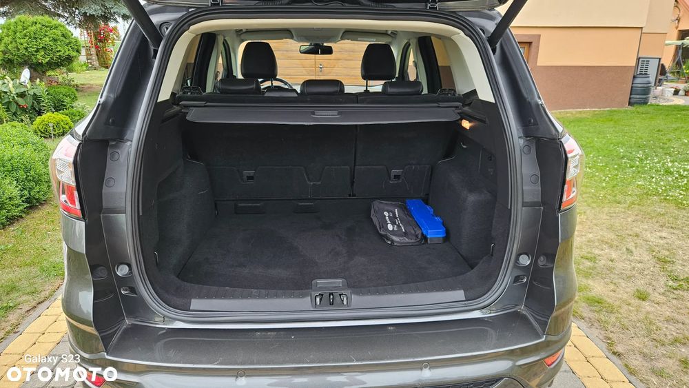 Ford Kuga 2.0 TDCi 4x4 Vignale - 11