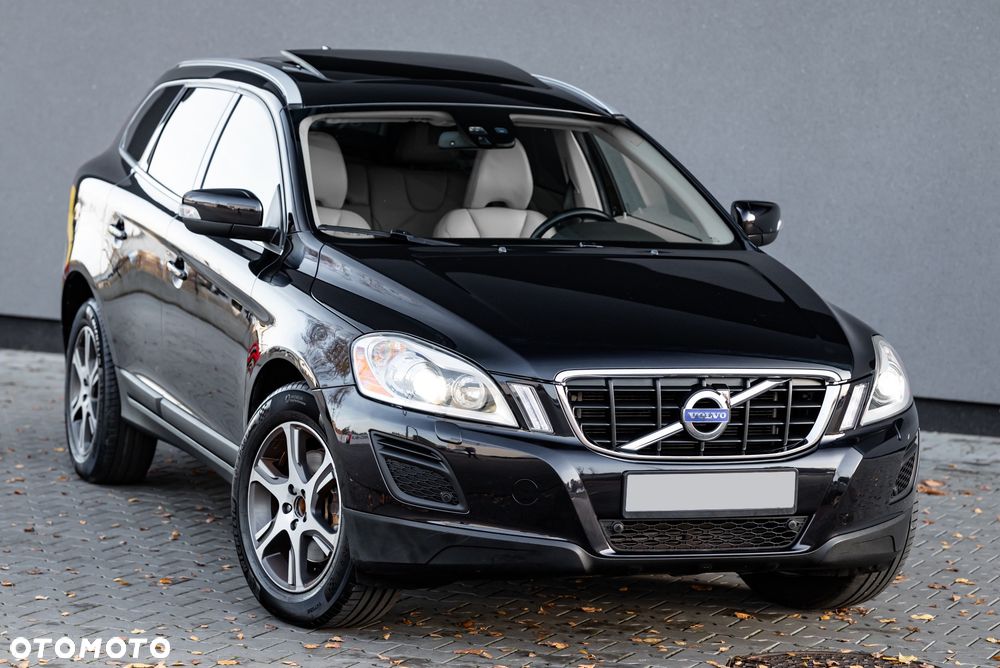 Volvo XC 60 D3 AWD Summum - 4