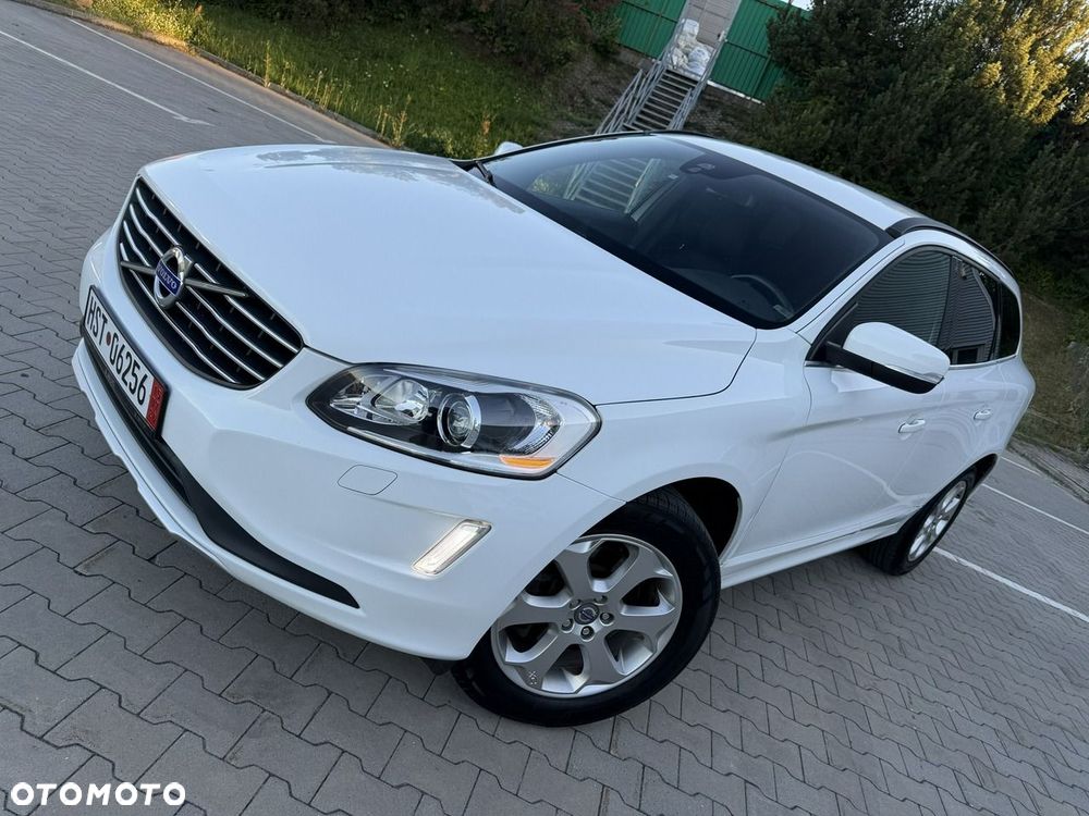 Volvo XC 60 D4 Momentum - 26