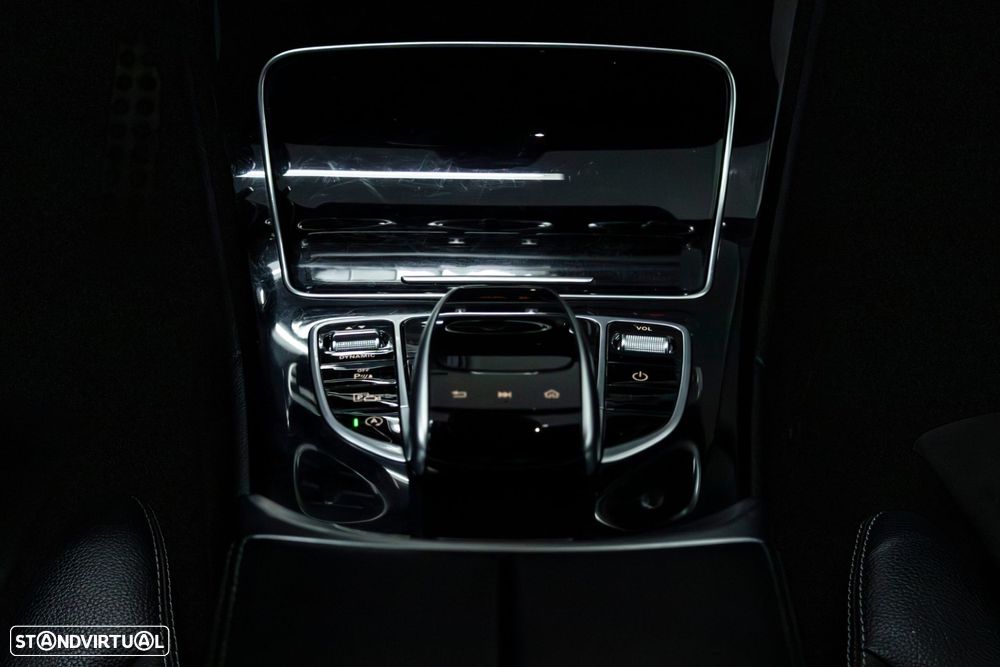 Mercedes-Benz C 220 d AMG Line - 19