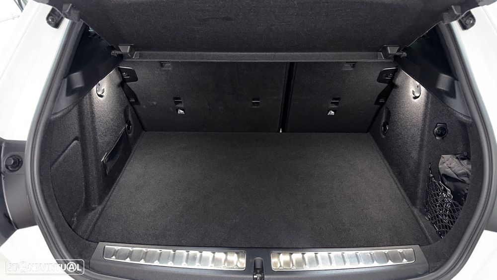 BMW M135i xDrive - 26