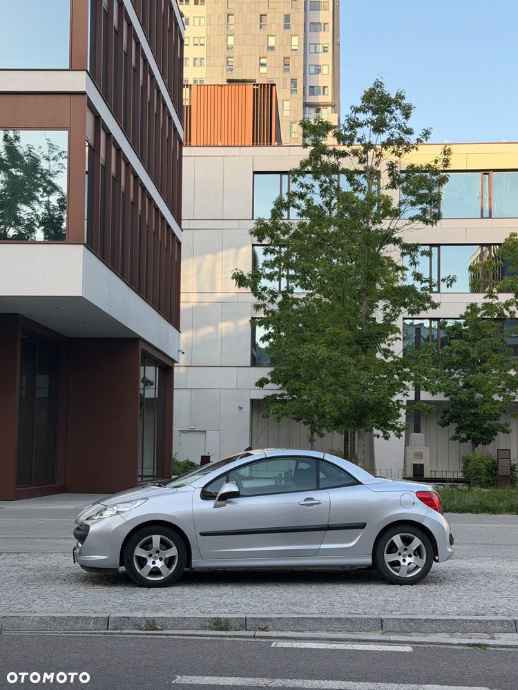 Peugeot 207 CC - 4