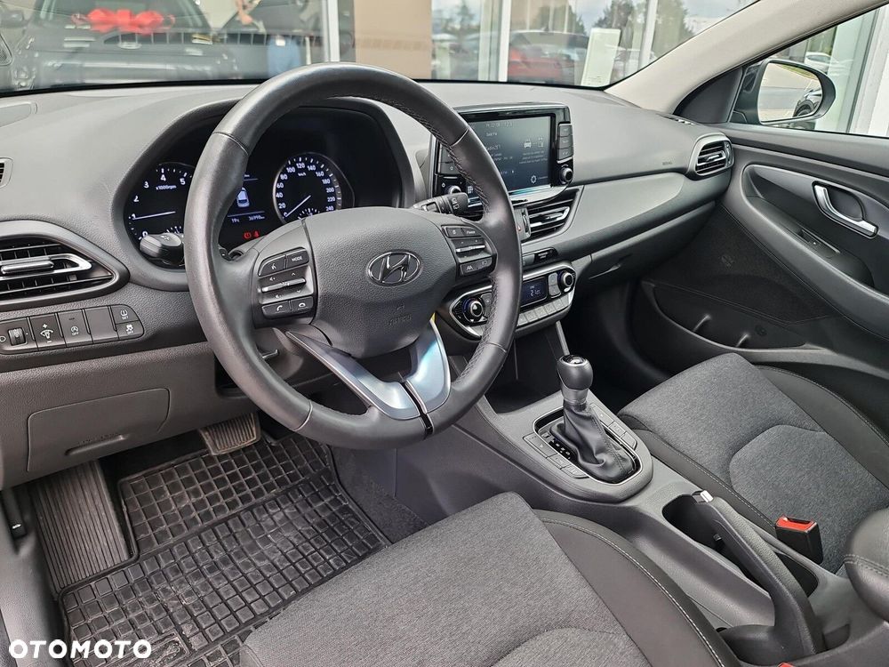 Hyundai i30 1.0 T-GDI Smart DCT - 11