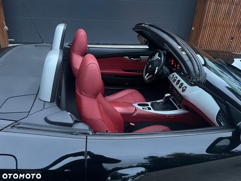 BMW Z4 sDrive30i - 26