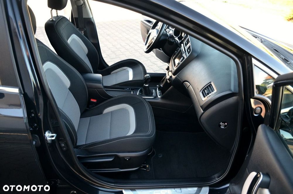 Kia Ceed - 19