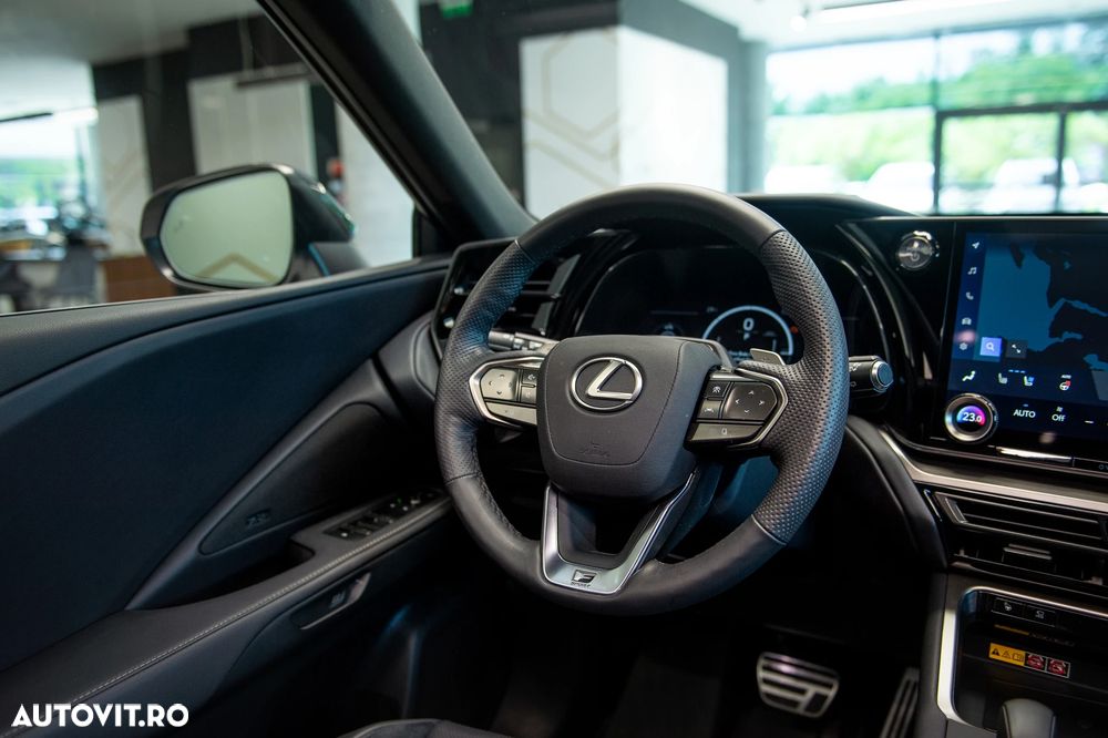 Lexus TX500 H - 6