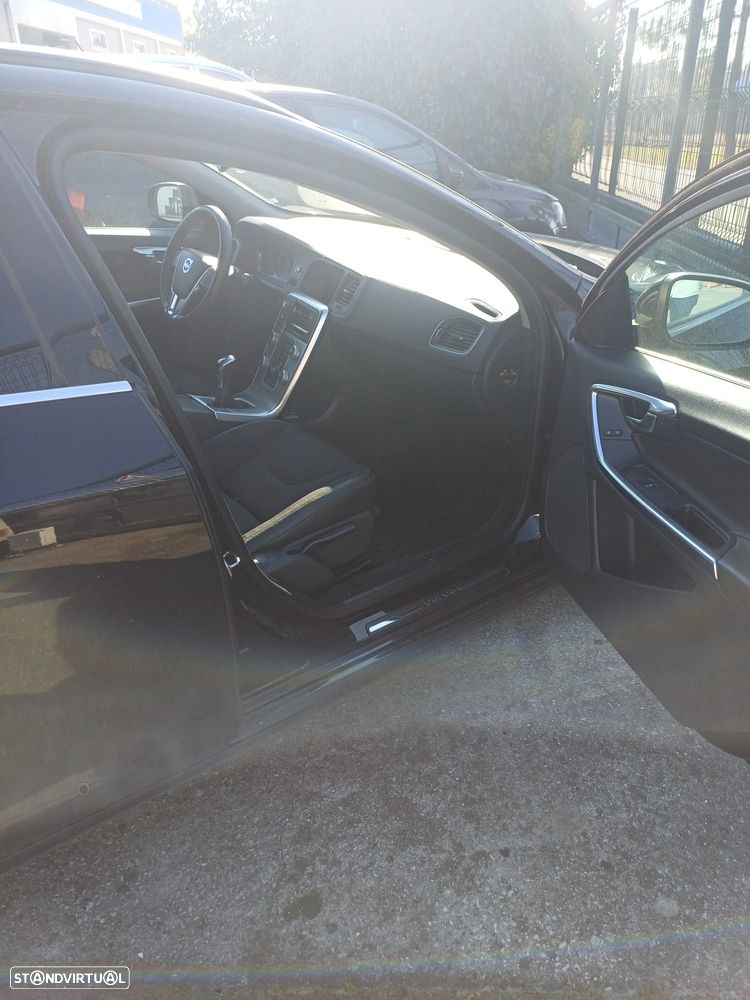 Volvo V60 - 2