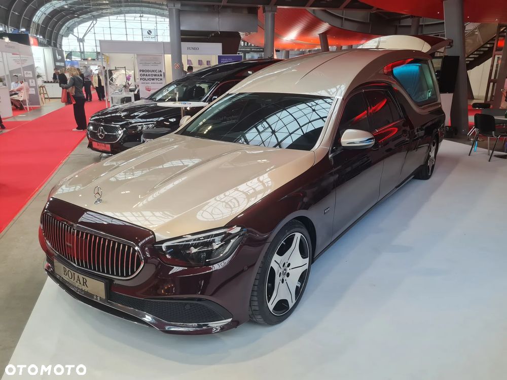 Mercedes-Benz Klasa E 220 d mHEV Exclusive 9G-Tronic - 1