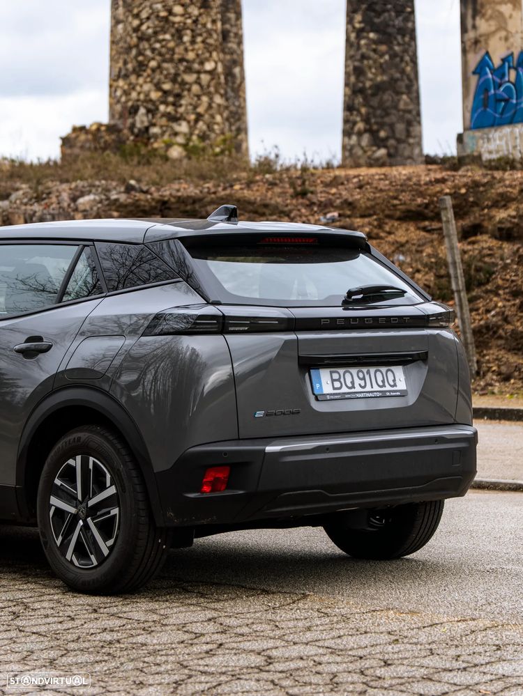 Peugeot e-2008 54 kWh Active - 6