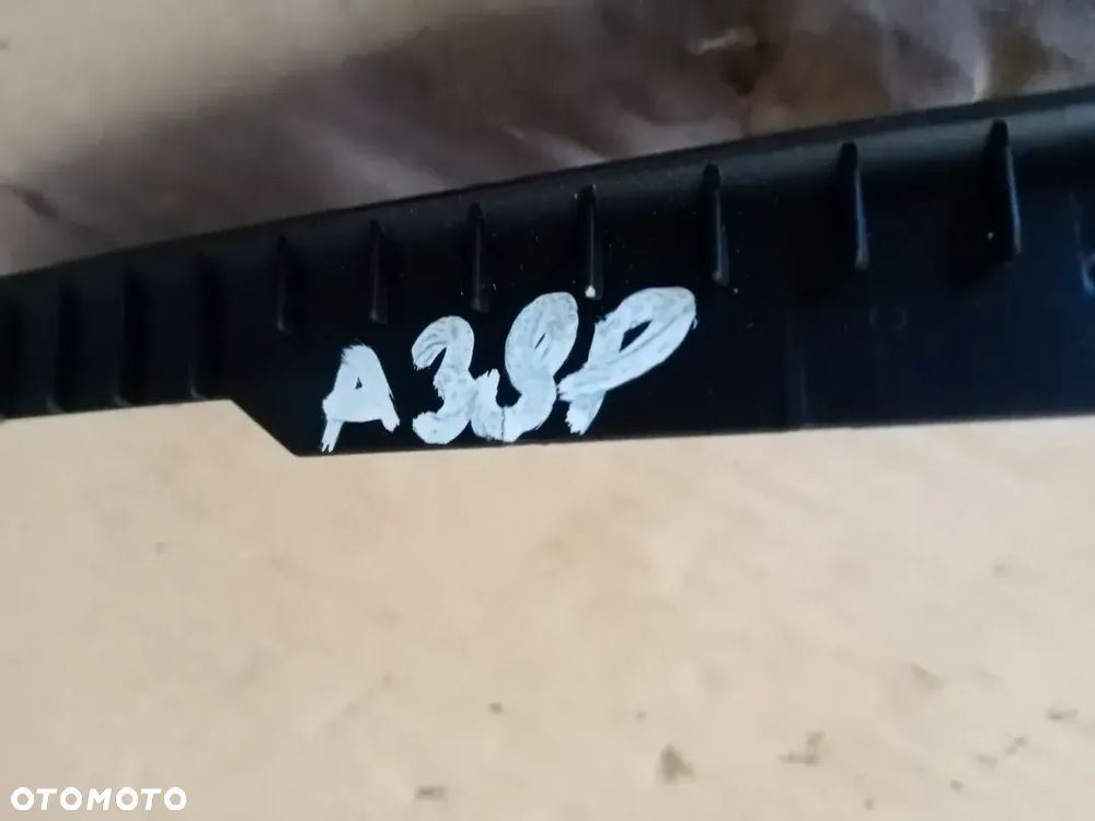 Kratka nawiewu konsoli deski głośnik Audi A3 8P 8P0035362 8P0819635 - 8