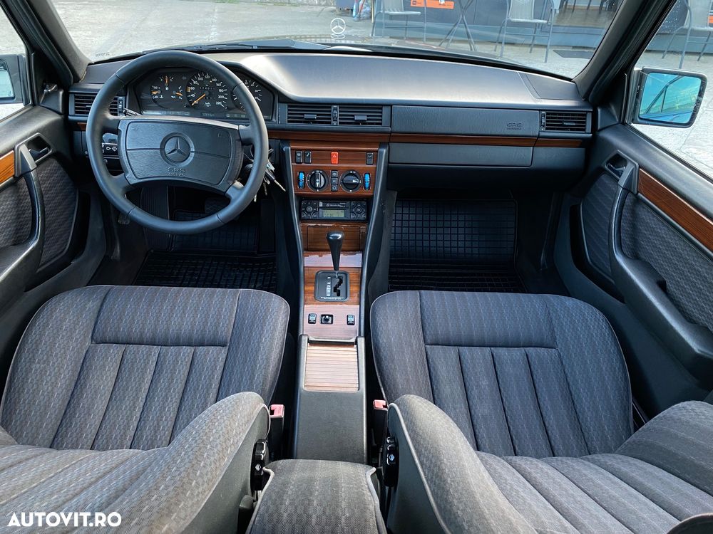 Mercedes-Benz W124 - 15