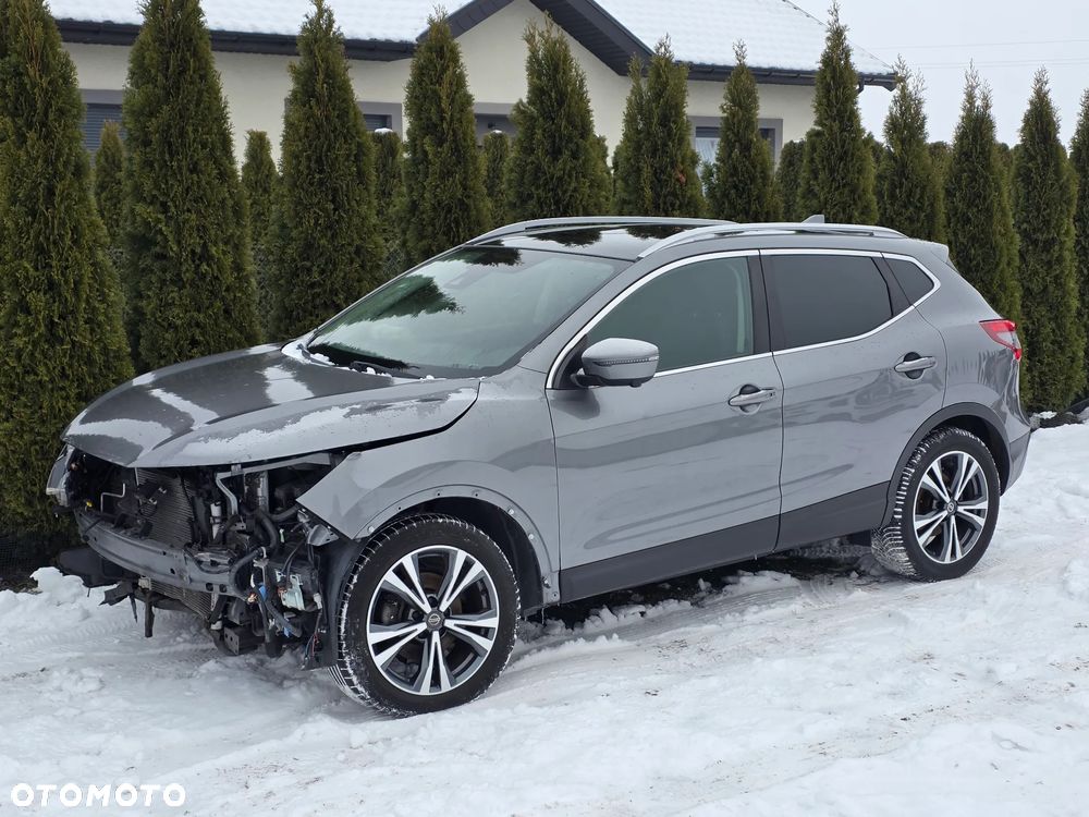 Nissan Qashqai 1.5 dCi N-Connecta - 9