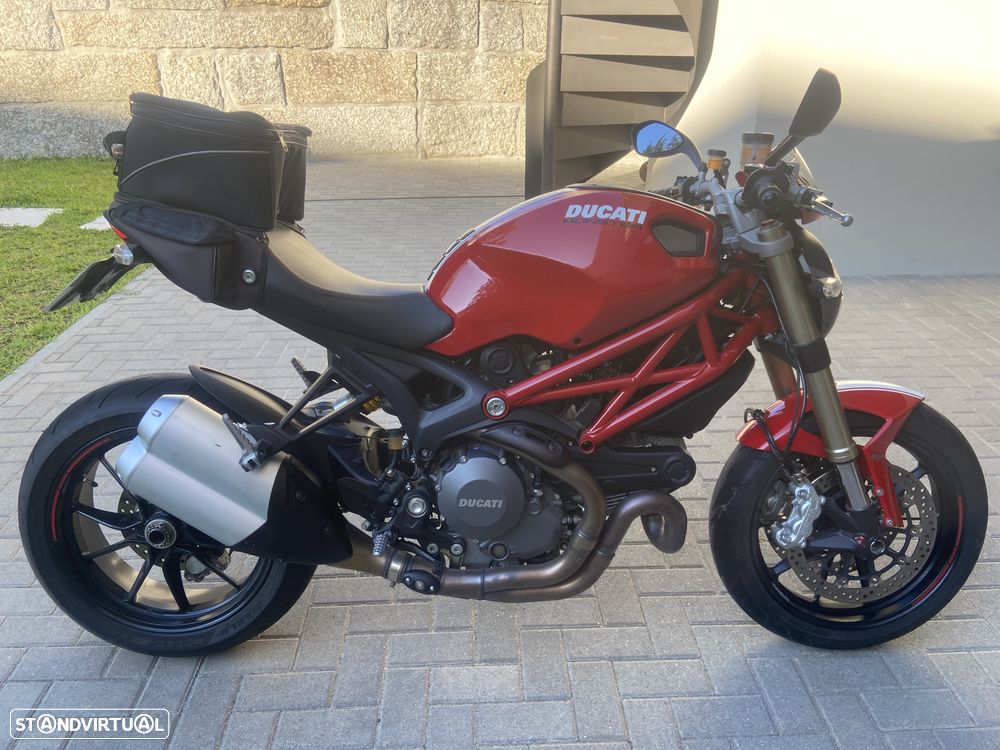 Ducati Monster 1100 evo ABS - 5