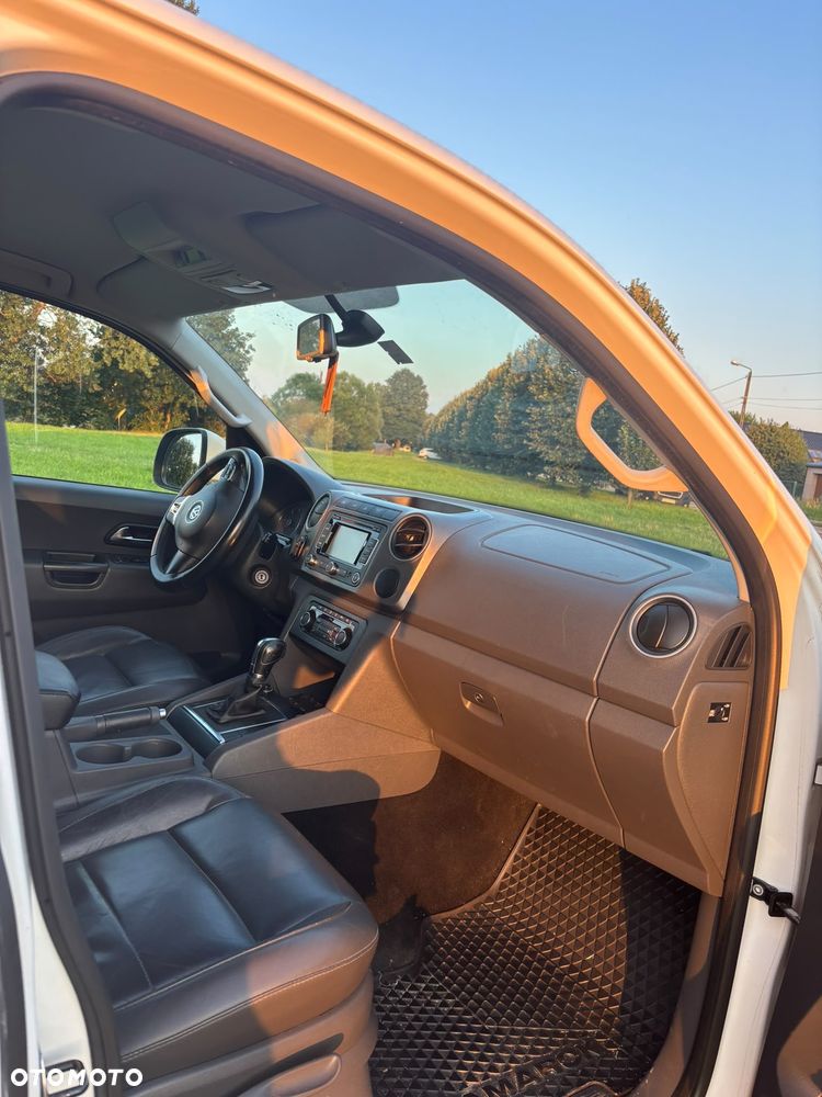 Volkswagen Amarok 2.0 BiTDI Autm Highline - 10