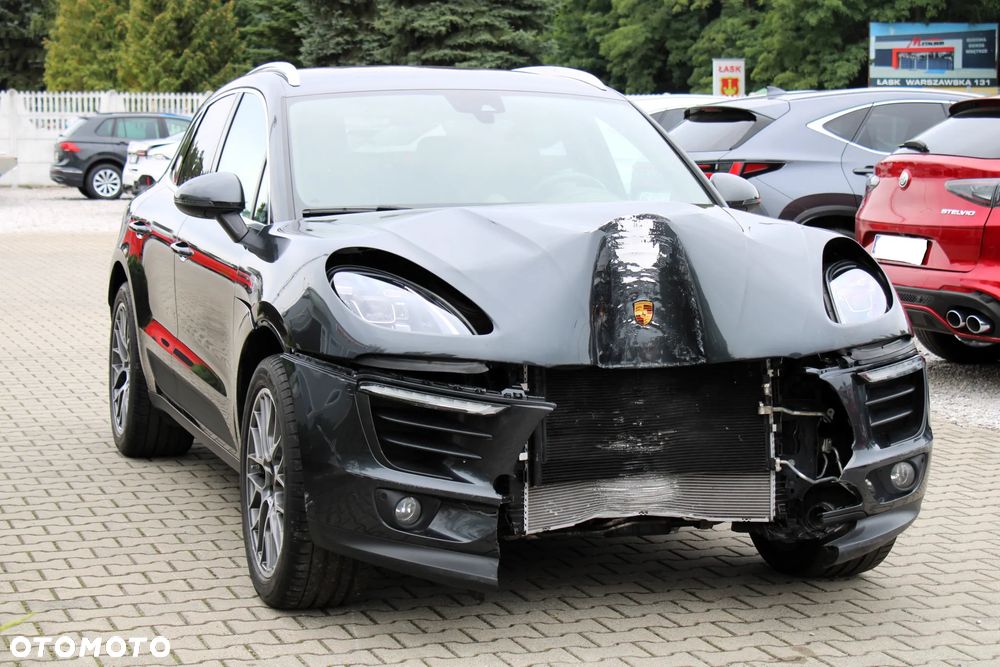 Porsche Macan - 3