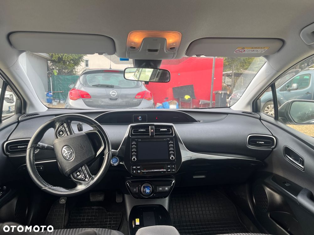 Toyota Prius 1.8 Hybrid Executive - 12