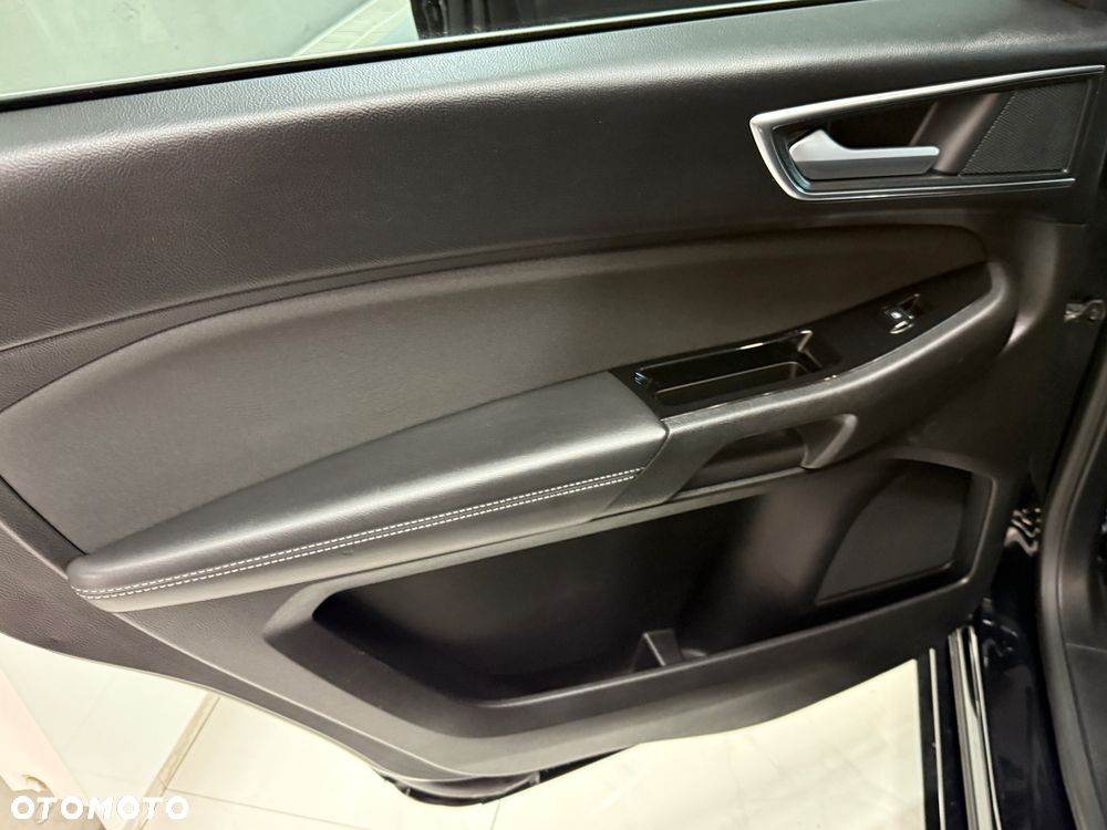 Ford S-Max 2.0 TDCi Titanium PowerShift - 13