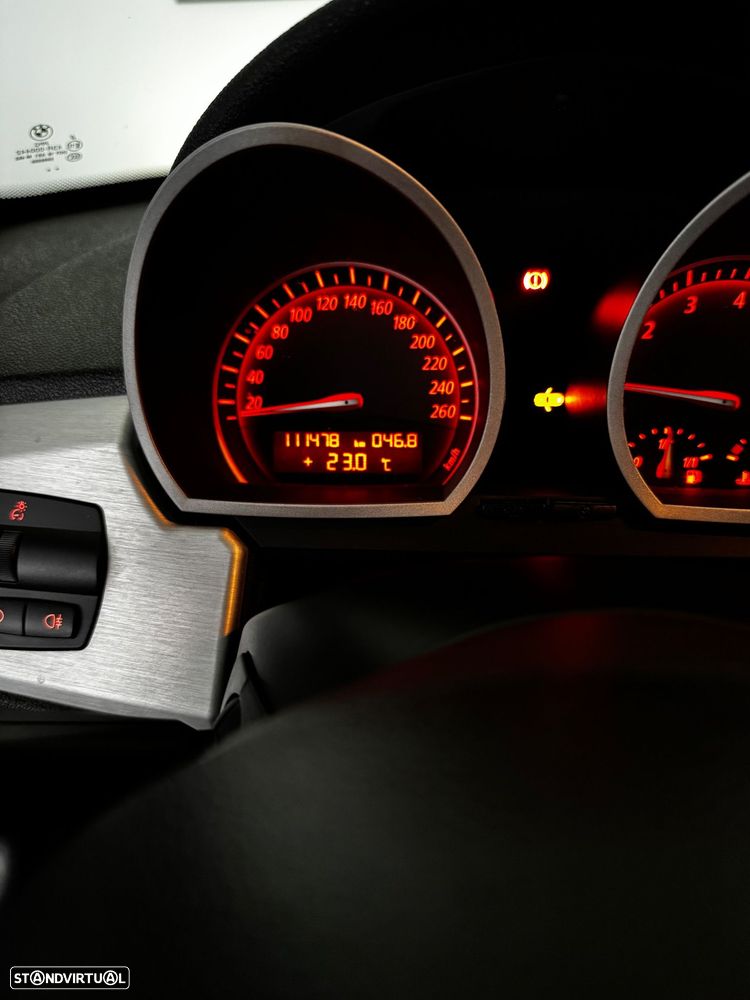 BMW Z4 2.5 si - 17