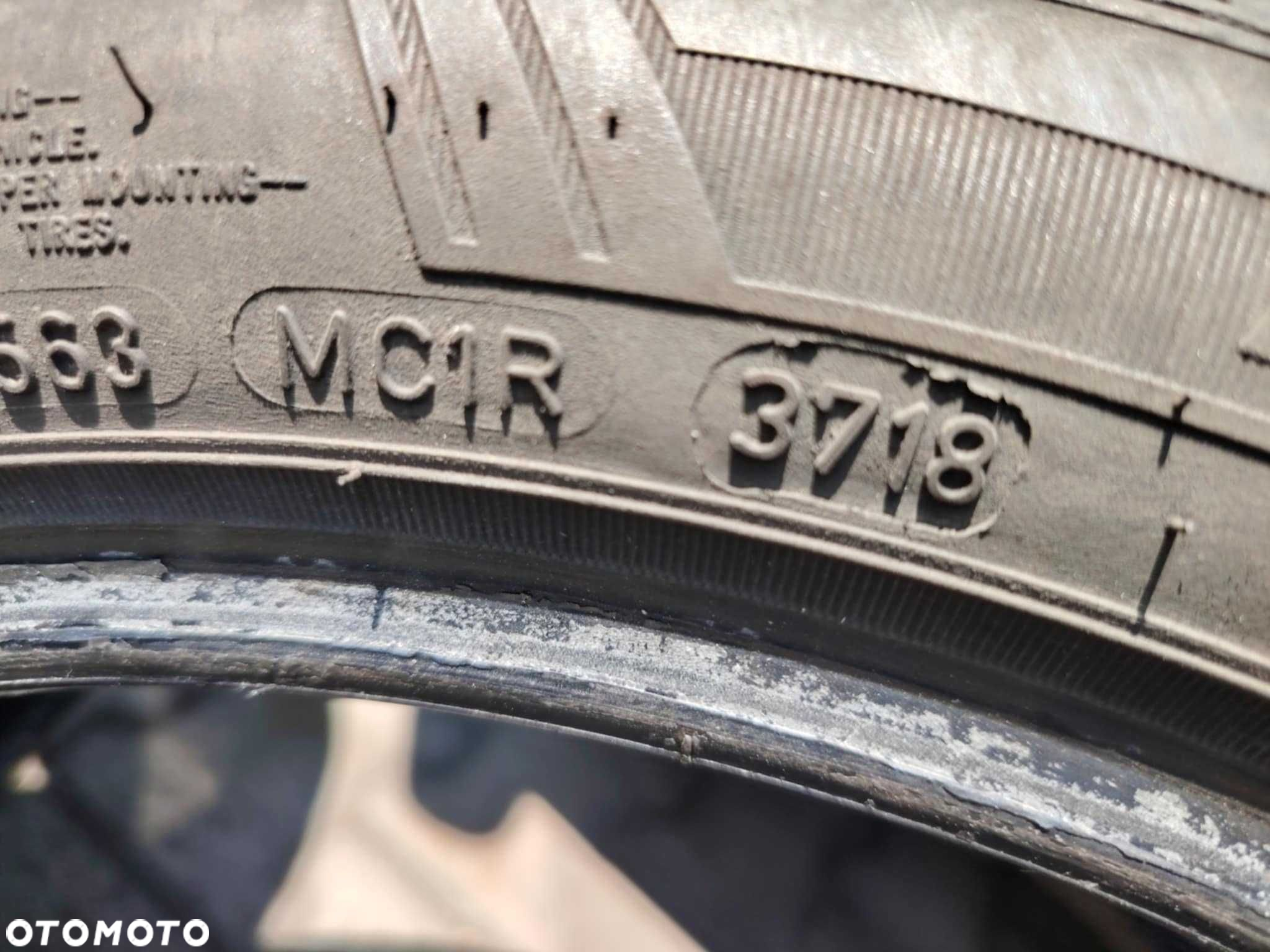 Opony 215/45R17 GoodYear Gen 2 Vector4Seasons rok 2018 profil 7 mm - 4