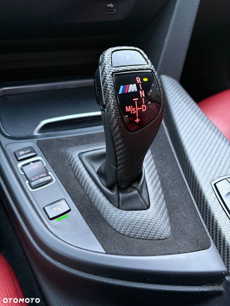 BMW Seria 3 330i xDrive M Sport Sport - 15