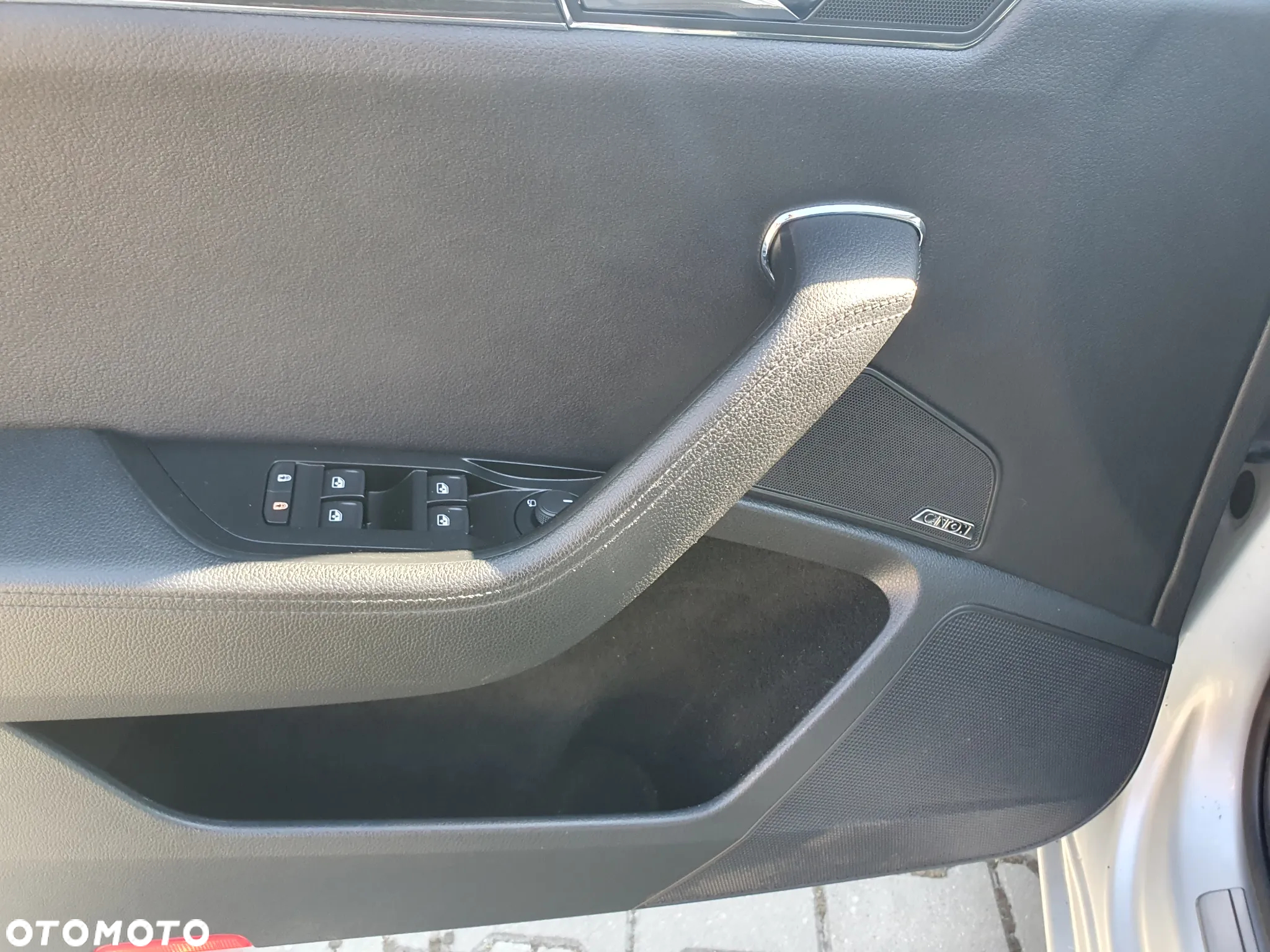 Skoda Superb 2.0 TDI DSG Style - 18