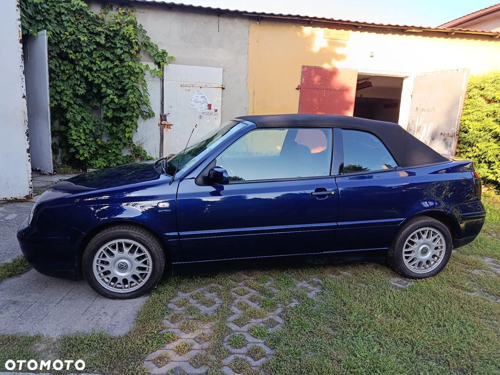 Volkswagen Golf Cabrio - 8