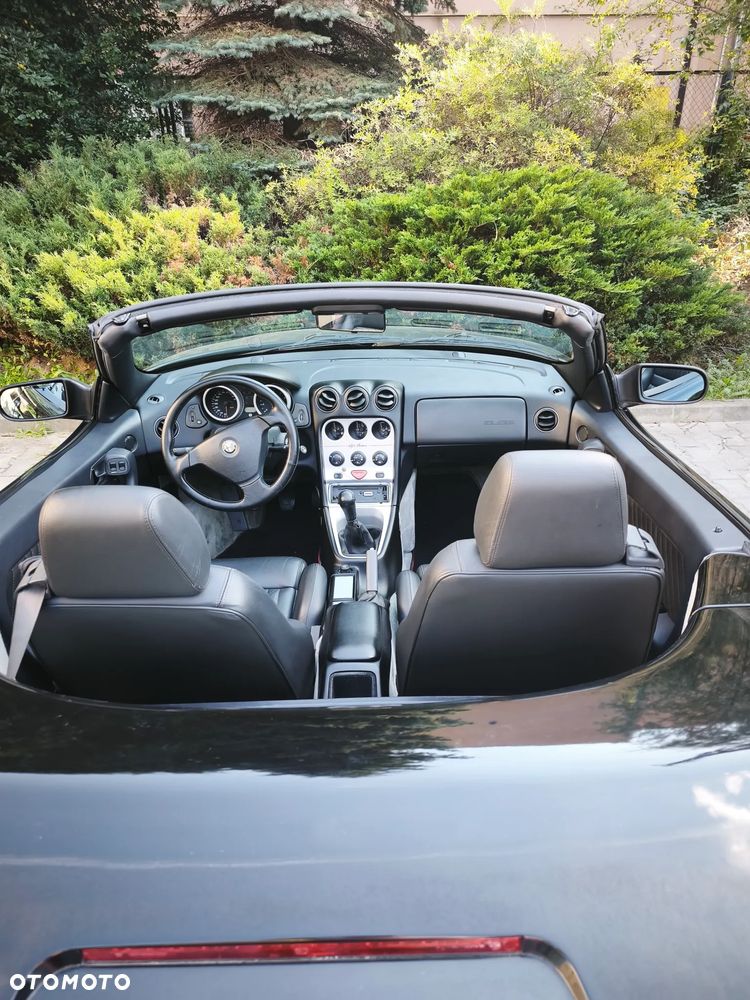 Alfa Romeo Spider - 17