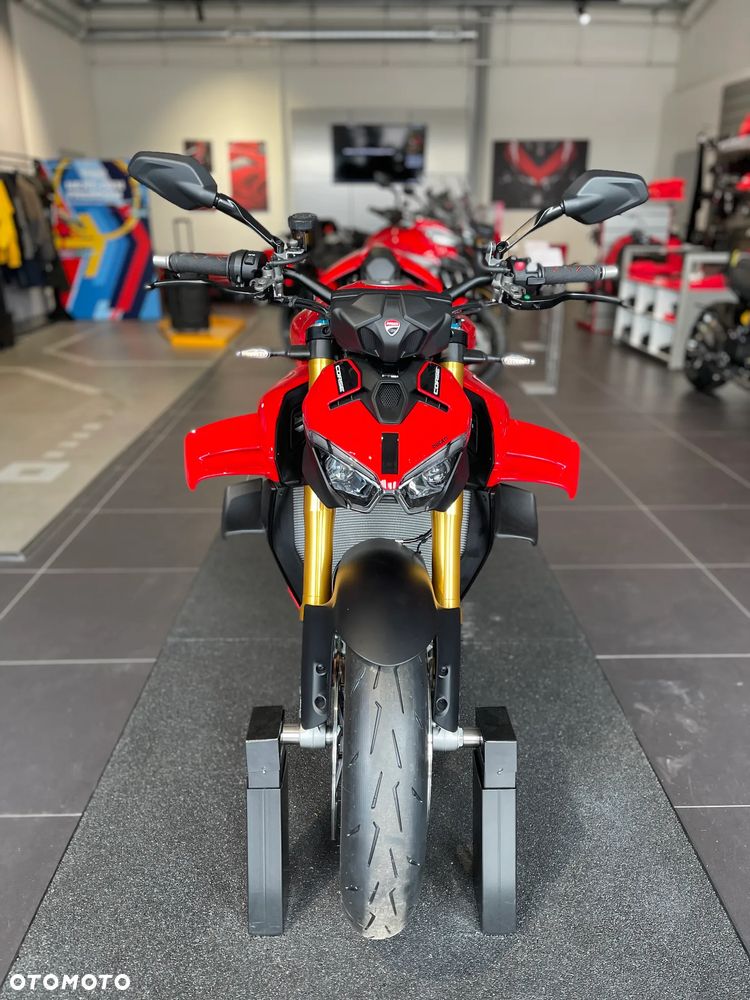 Ducati Streetfighter V4 - 2