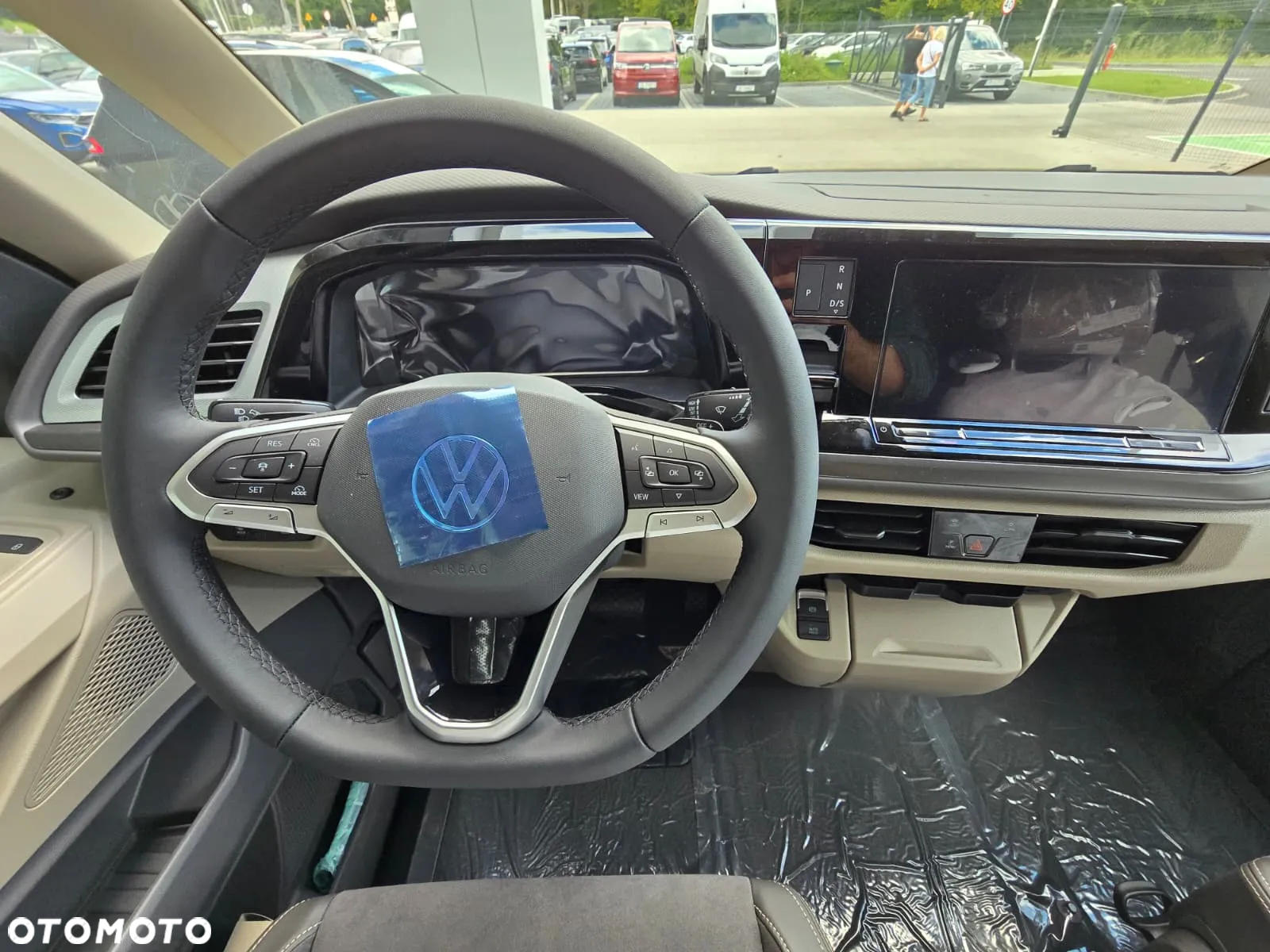Volkswagen Multivan - 6