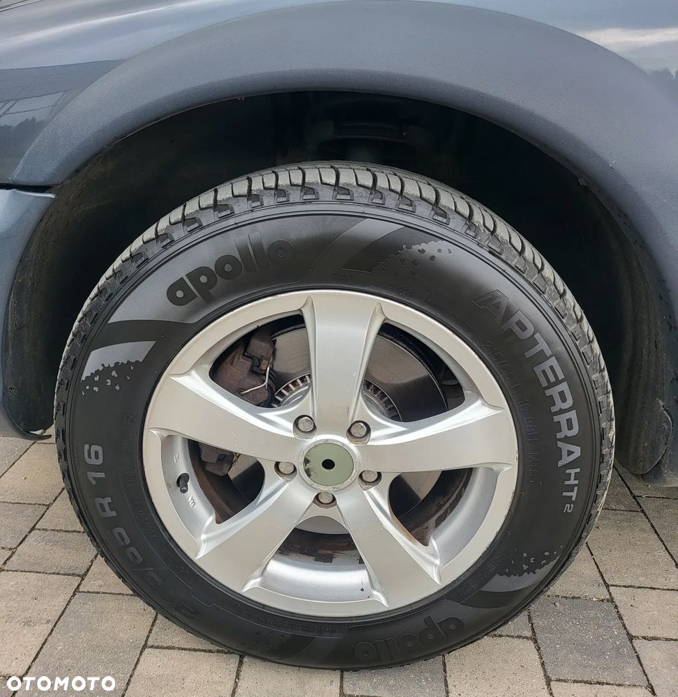 Volvo XC 70 2.4 AWD Automatik Momentum - 16