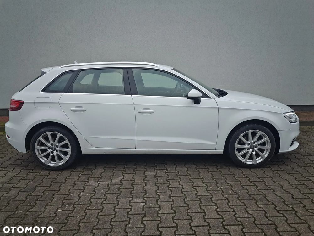 Audi A3 Sportback 2.0 TDI S tronic - 3