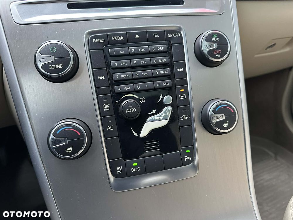 Volvo XC 60 - 7