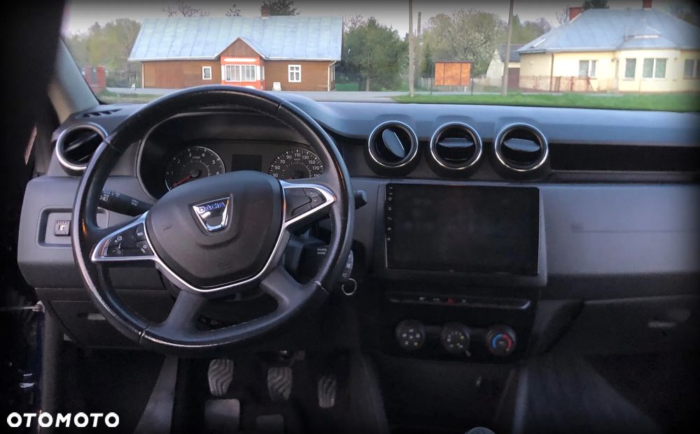 Dacia Duster 1.6 SCe Open S&S - 8