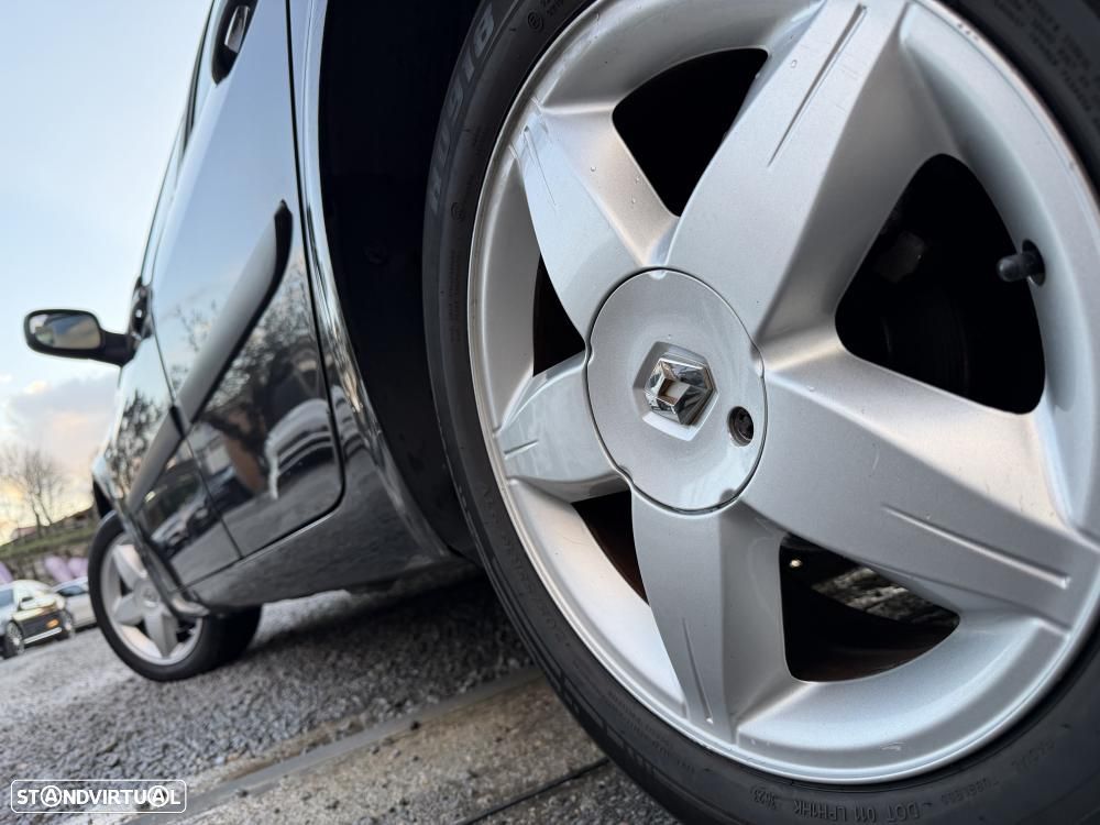 Renault Mégane 1.5 dCi Dynamique - 7