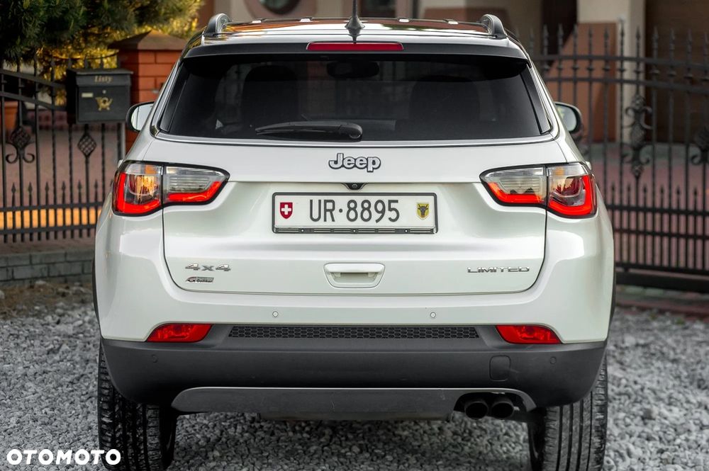 Jeep Compass 1.4 TMair Limited 4WD S&S - 11