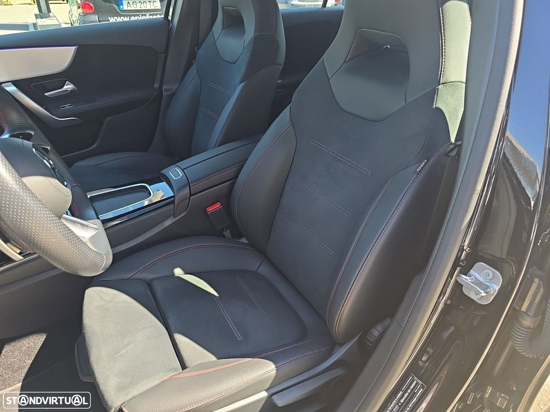 Mercedes-Benz A 250 e AMG Line - 16
