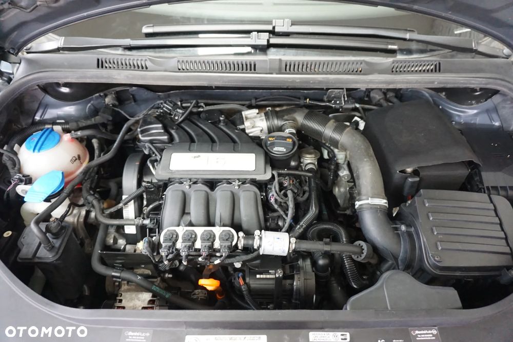 Volkswagen Golf Plus 1.6 Highline - 14