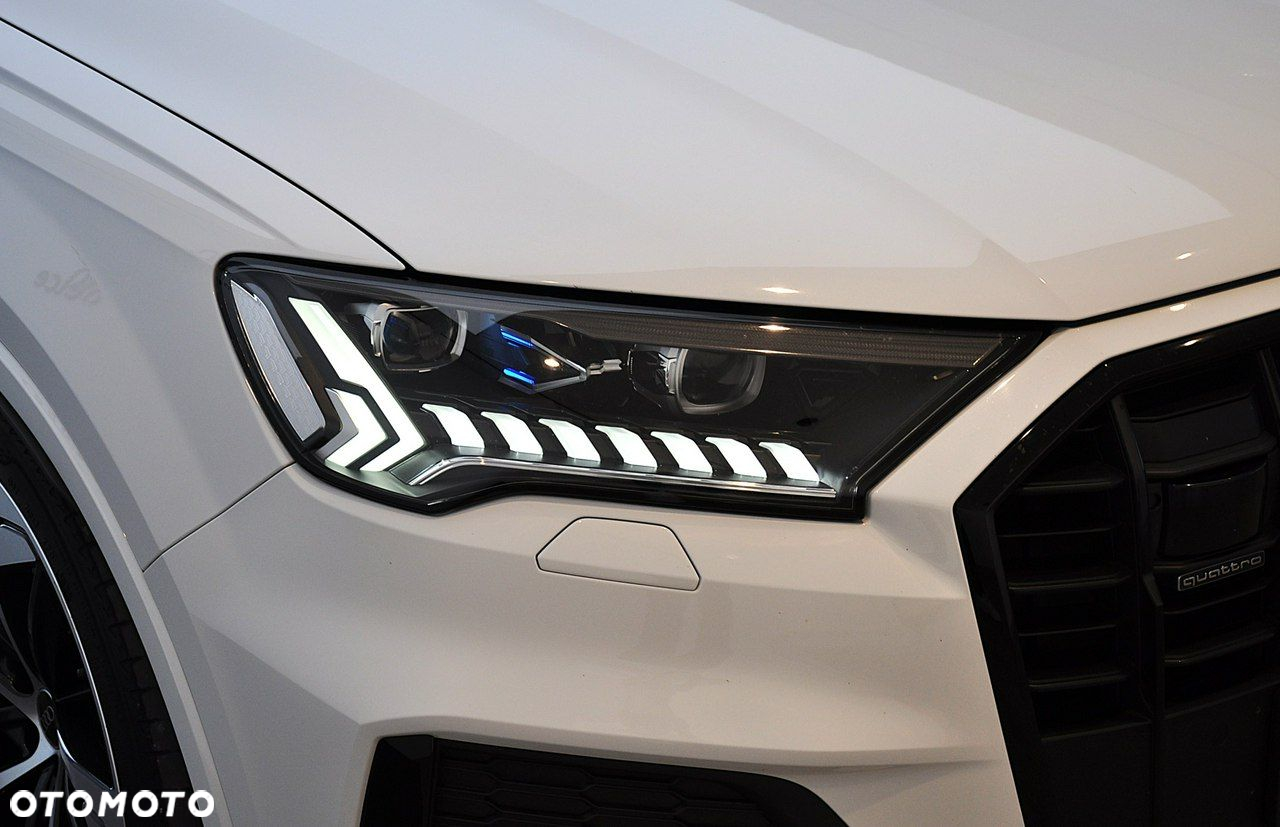 Audi Q7 - 8