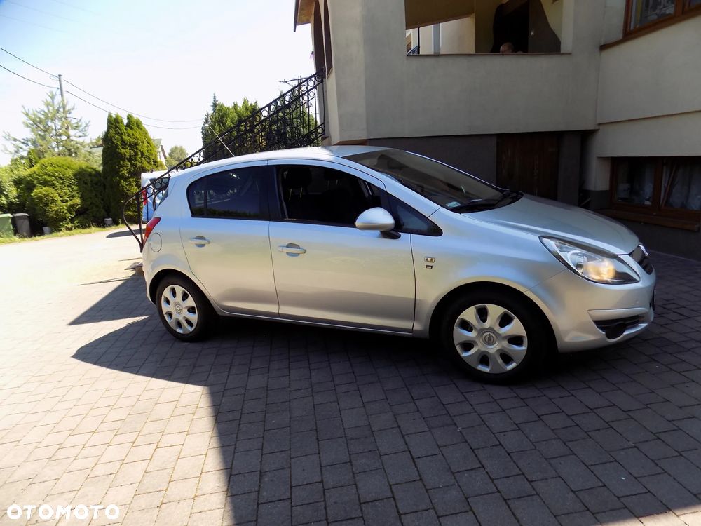 Opel Corsa 1.2 16V 111 - 9