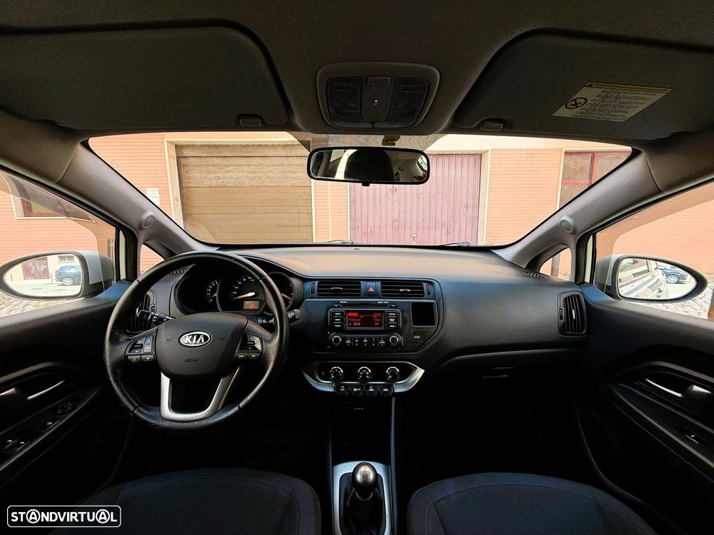 Kia Rio 1.2 CVVT TX - 17