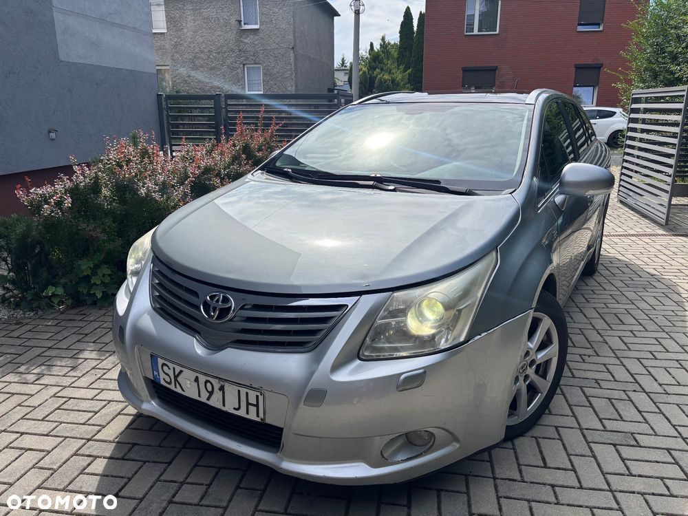 Toyota Avensis 2.2 D-4D Premium - 2