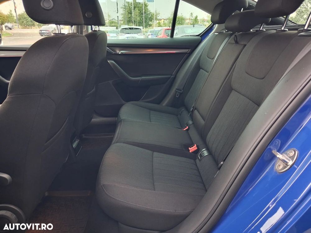 Skoda Octavia 1.5 TSI ACT DSG Ambition - 35