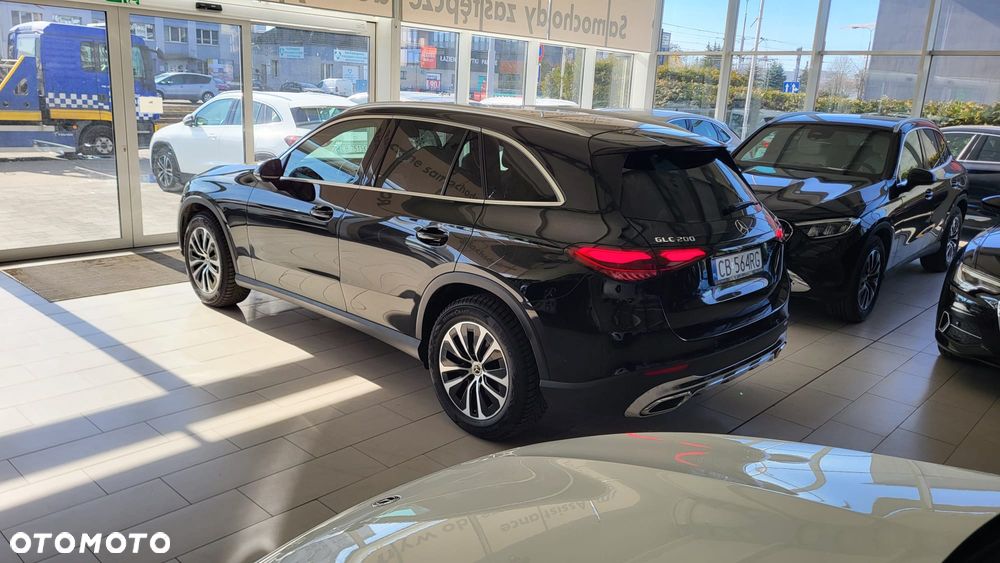 Mercedes-Benz GLC ver-200-4--matic - 5