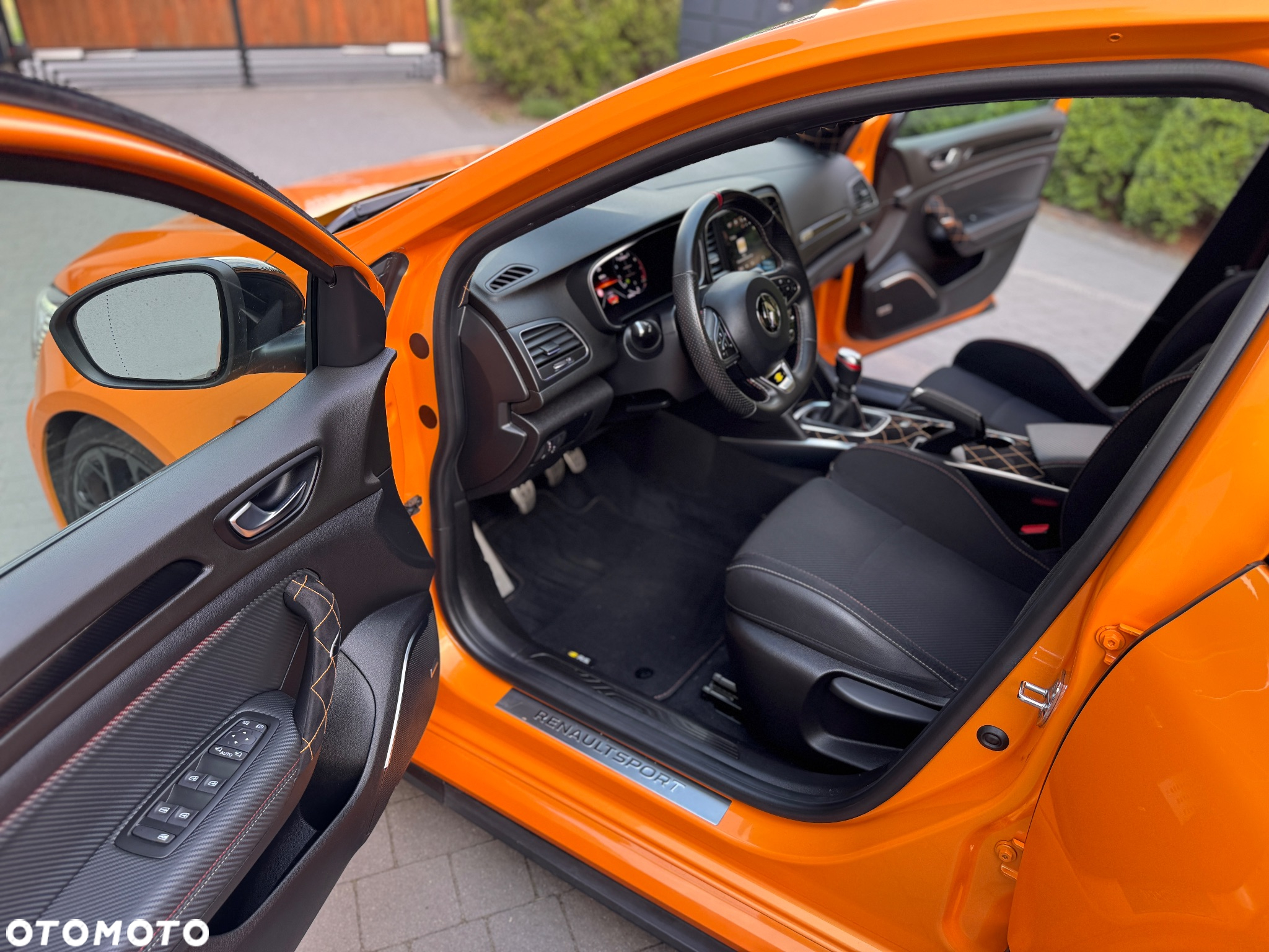 Renault Megane TCe 300 GPF R.S TROPHY - 10