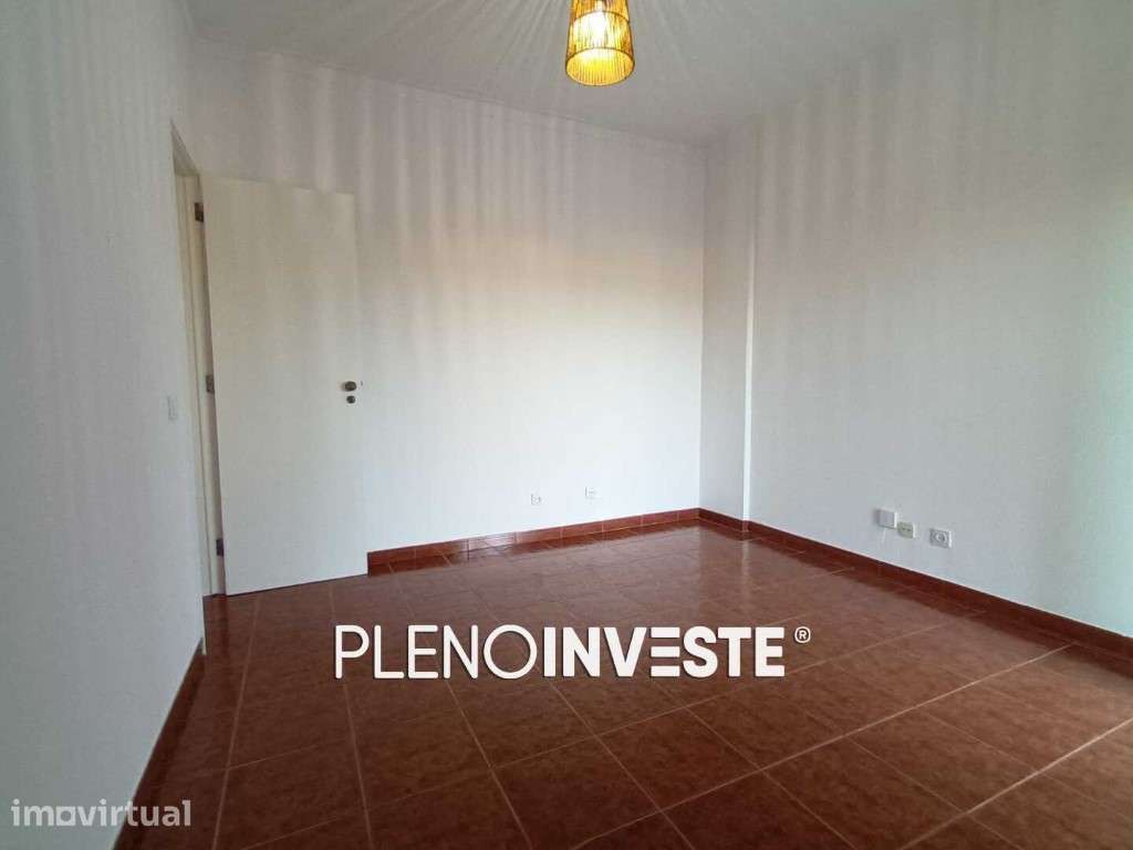 T1 Remodelado no centro de Corroios - Grande imagem: 5/18