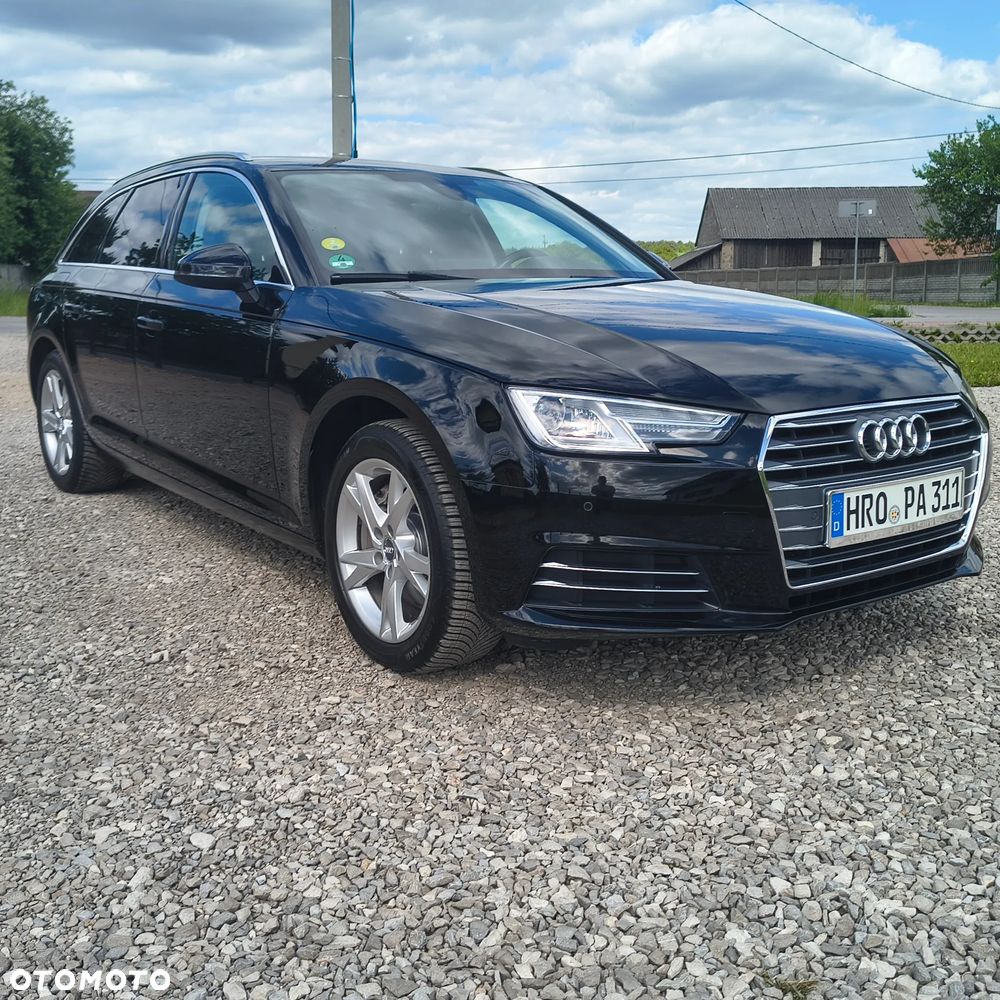 Audi A4 Avant 2.0 TDI Design - 5
