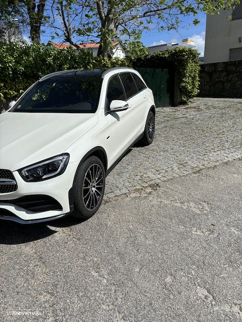 Mercedes-Benz GLC 300 e 4Matic - 2